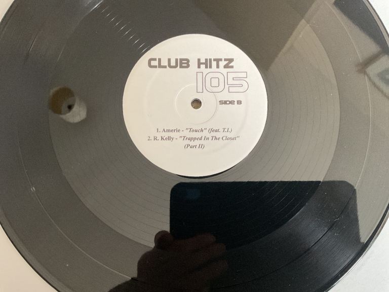CLUB HITZ VOL.105 - MARIAH CAREY , R. KELLY, AMERIE 12” hip-hop