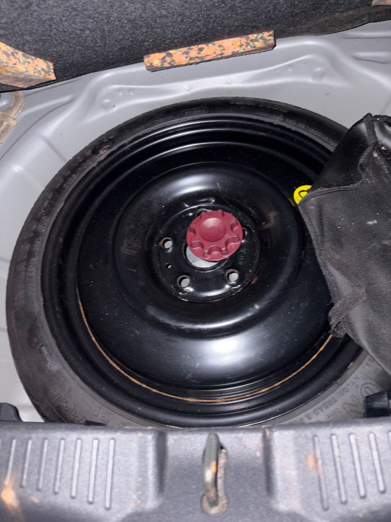 Toyota, AURIS, Hatchback, 2008, Manual, 1398 (cc), 5 doors