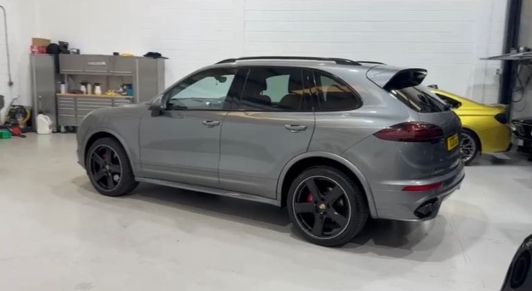Porsche, CAYENNE, Estate, 2016, Semi-Auto, 2967 (cc), 5 doors