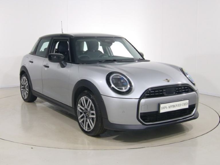 MINI COOPER 1.5 C Classic 5dr Auto