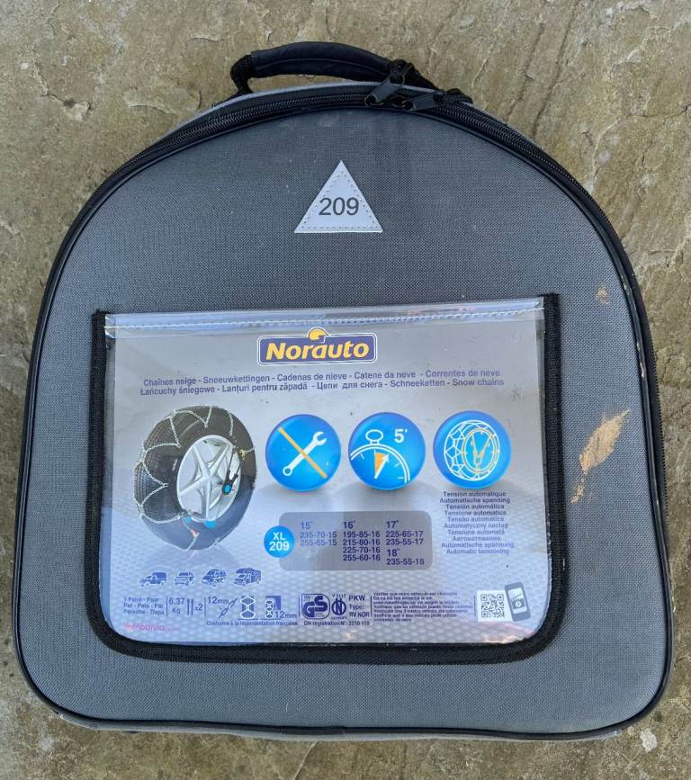 Snow Chains from Norauto - new and unused.