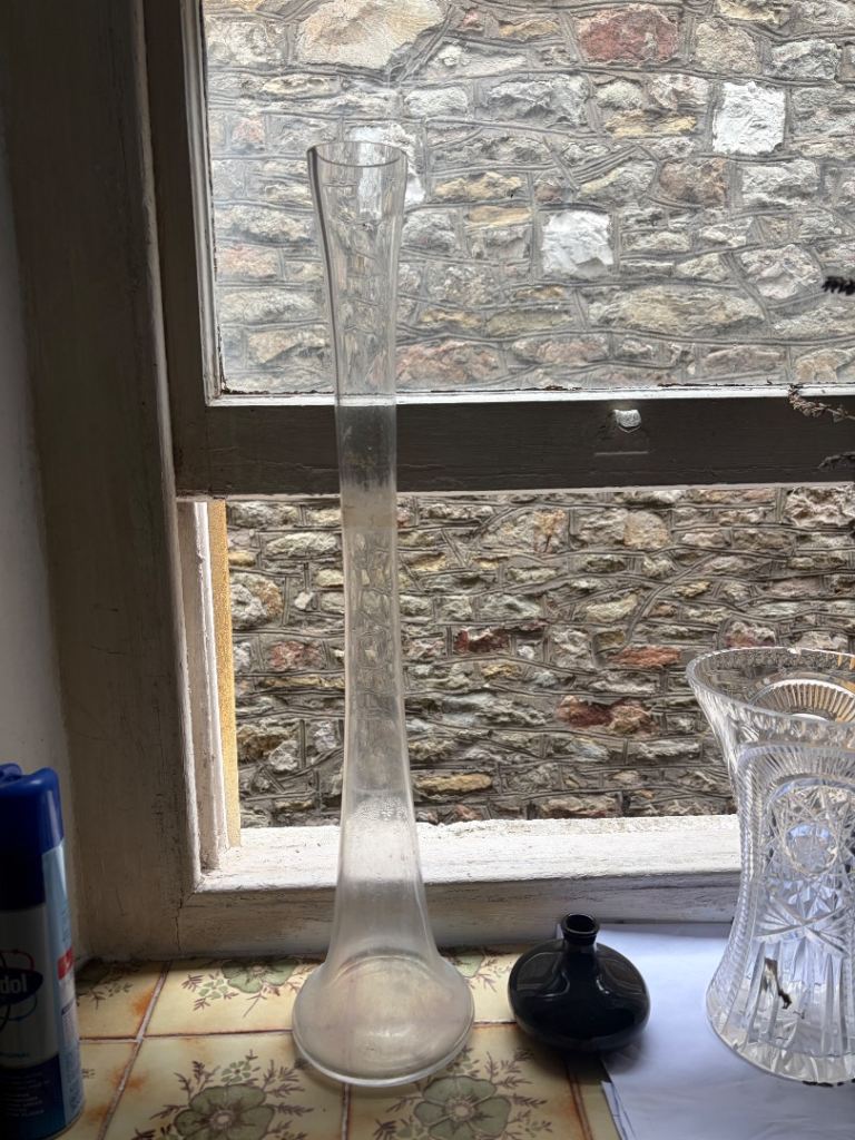 2 vases 
