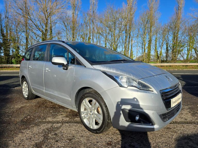2017 Peugeot 5008 1.6 BlueHDi 120 Active 5dr MPV DIESEL Manual