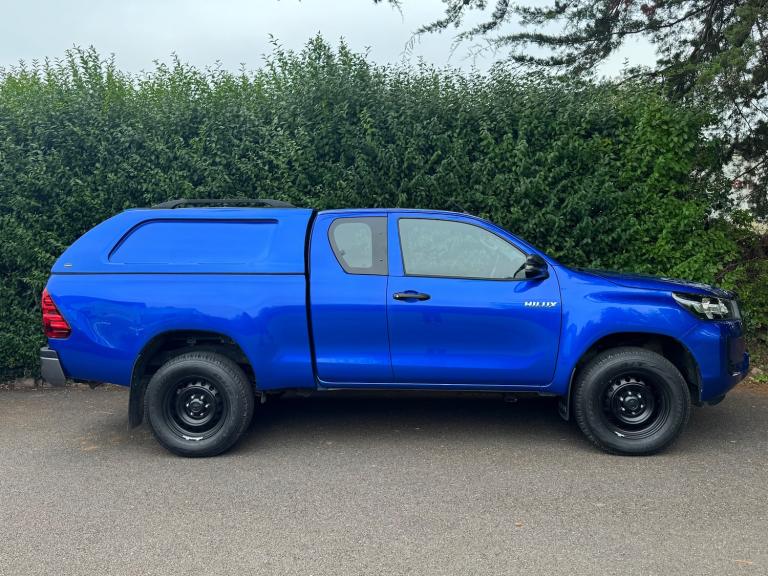 2021 Toyota Hilux 2.4 D-4D Active Extra Pickup Extended Cab 4dr Diesel Manual