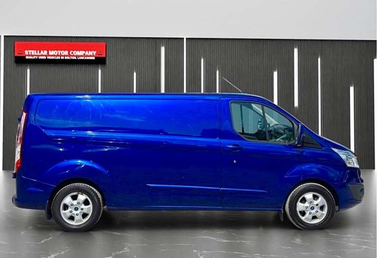 2016 Ford Transit Custom 2.2 TDCi 125ps Low Roof Limited Van PANEL VAN DIESEL Manual