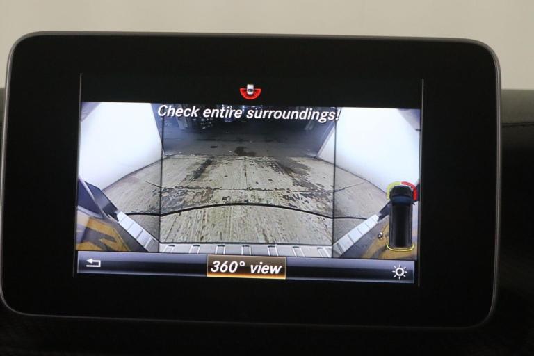 2018 Mercedes-Benz V-Class V250 d AMG Line 5dr Auto [Extra Long] MPV DIESEL Automatic