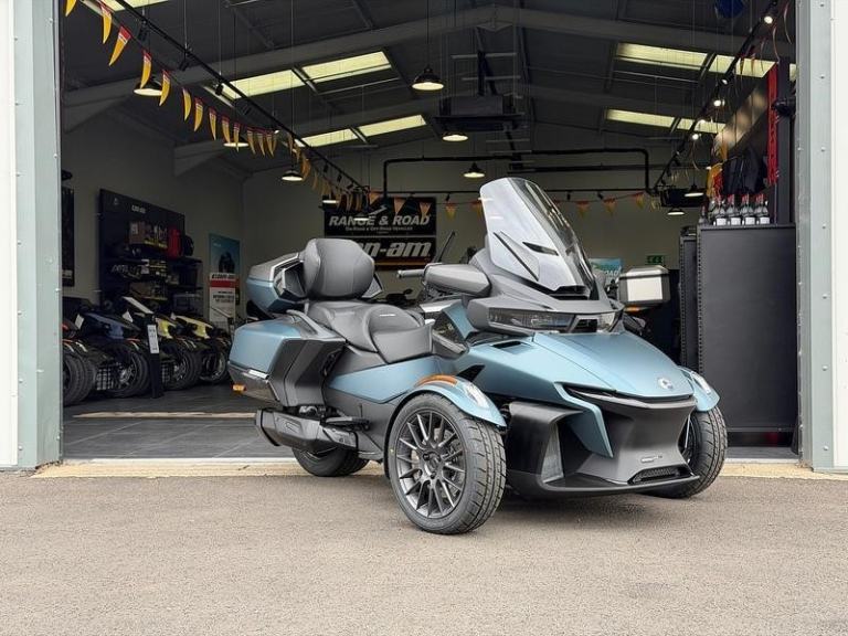 Can-Am Spyder RT 1.330 Ltd 1330 ACE 3-Wheel 