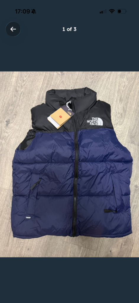 Large north face body warmer 