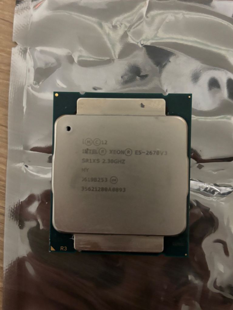 Intel Xeon E5 2670v3 CPU (Intel i7-8th Gen - i7-9th Gen)