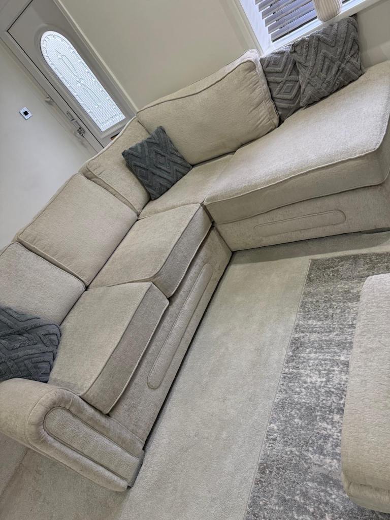 L Corner / L Shaped Sofa and 3 Seater Sofa Set Suite
