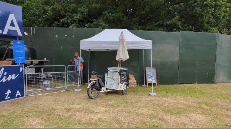 2m x 3m Gazebo (White / Black)