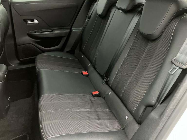 2021 Vauxhall Mokka 100kW Elite Nav Premium 50kWh 5dr Auto SUV ELECTRIC Automatic