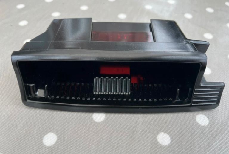 Mazda 3 TS2 2003-2009 Centre Console Ashtray BP4K64633