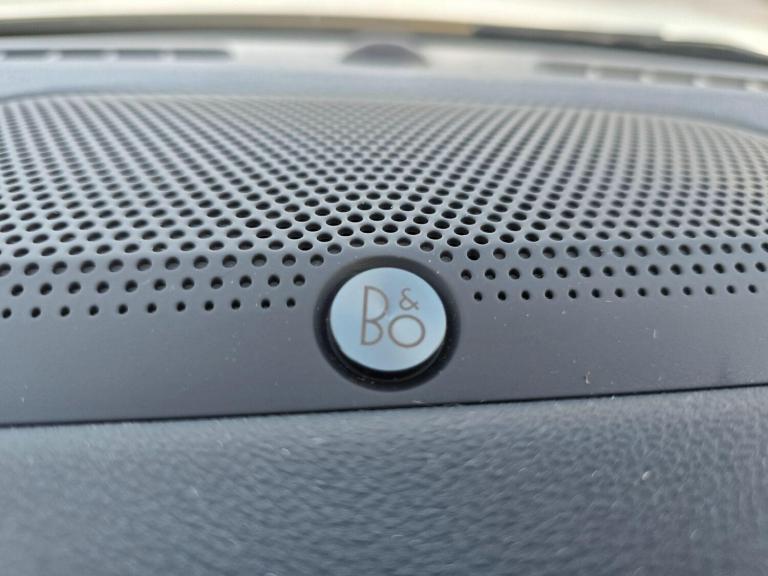 2023 Ford Kuga 2.5 Duratec 14.4kWh ST-Line X Edition CVT Euro 6 (s/s) 5dr HATCHBACK Petrol/Electr...