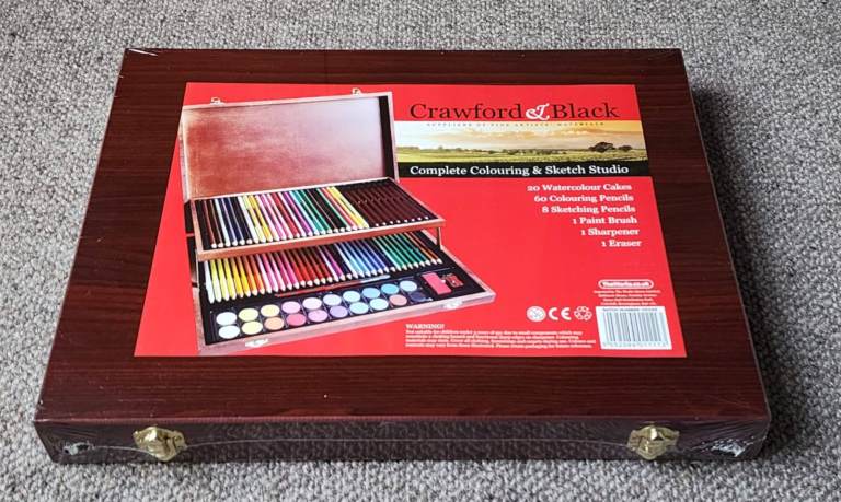 Crawford & Black Complete Colouring & Sketch Studio Art Set - New