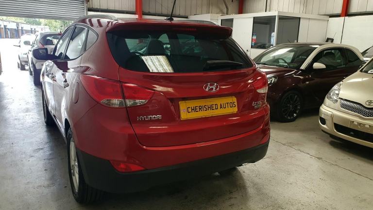 HYUNDAI IX35* 1.7 Crdi * 2wd* DIESEL*26,000 MILES* 1 OWNER* FULL S/HISTORY 