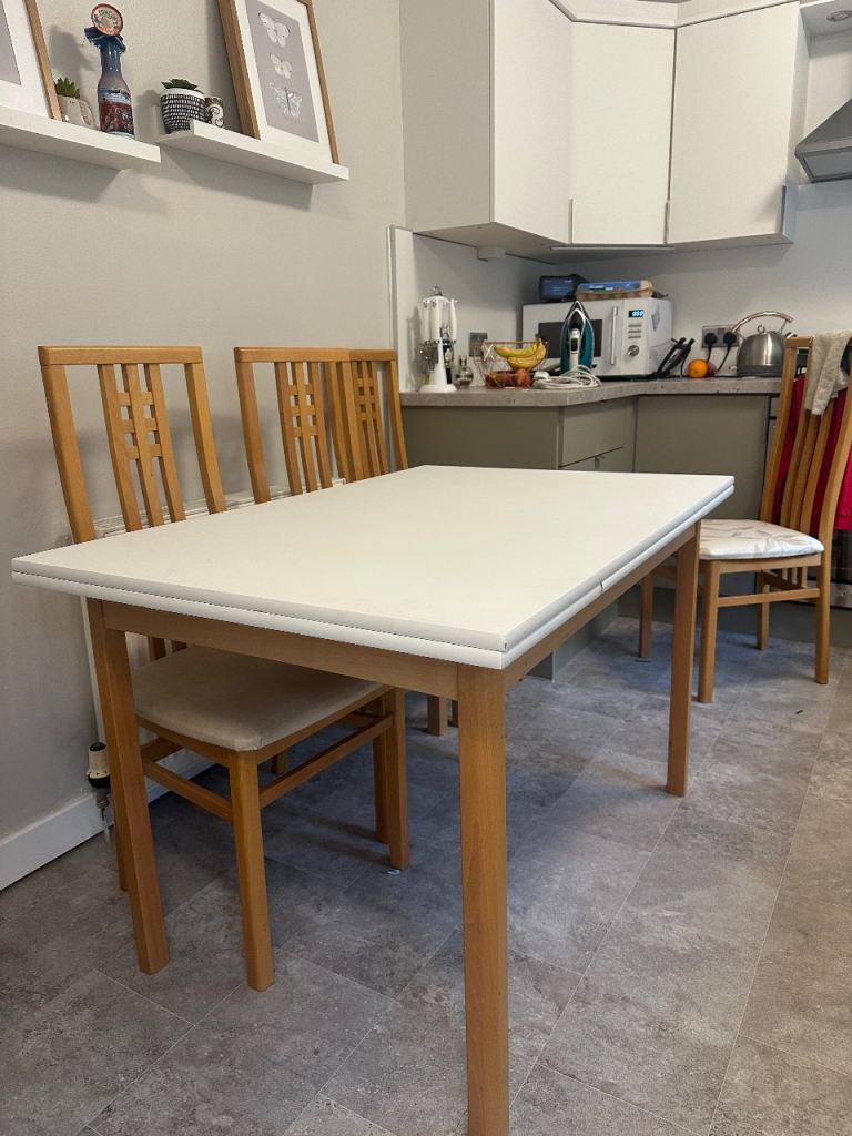 Kitchen table