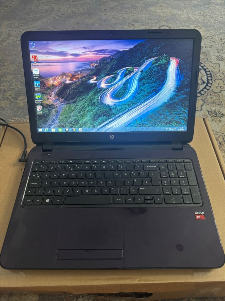 Hp 15 notebook pc - amd a8 - 8gb ram - 1TB Memory 