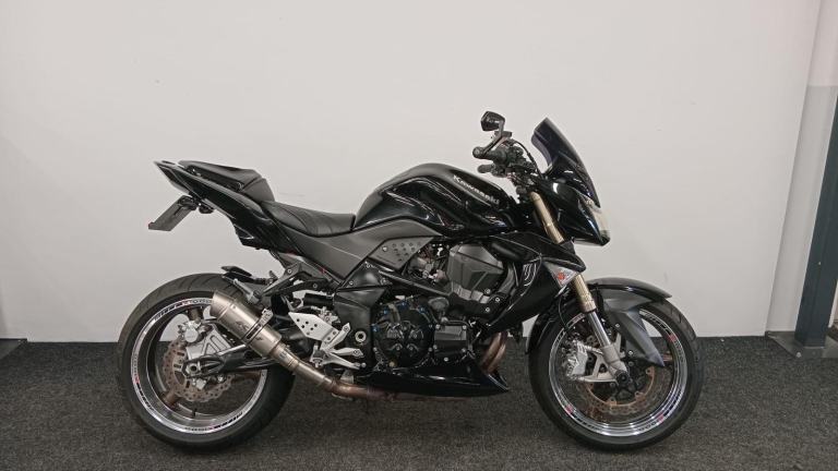 KAWASAKI Z1000 ** 12 MONTH MOT - TAIL TIDY - TWIN AFTERMARKET EXHAUST ** 