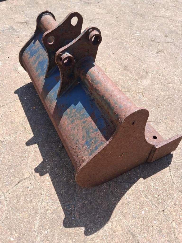Excavator Digger Bucket - Kubota