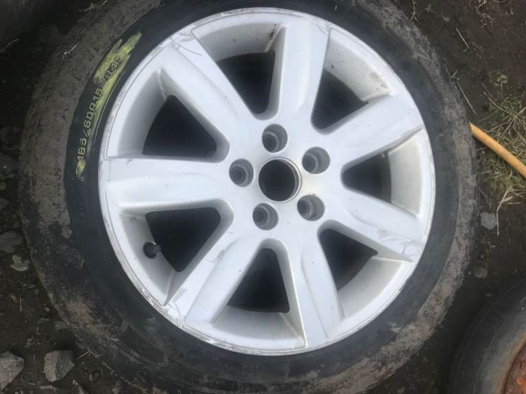  VOLKSWAGEN POLO MK5 4X 15" ALLOY WHEELS WITH TYRE