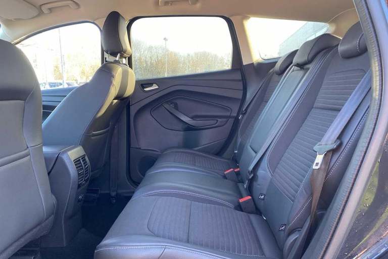 2017 Ford Kuga 2.0 TDCi Titanium (150 PS) 5-Door MPV HATCHBACK Diesel Manual