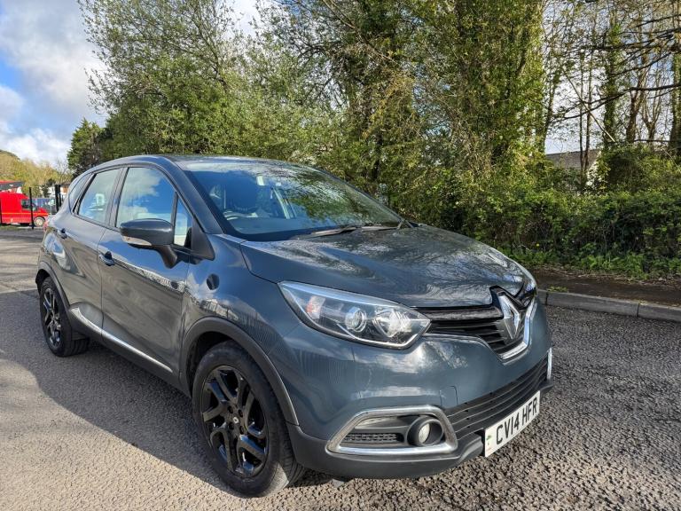 2014 Renault Captur 0.9 TCE 90 Dynamique MediaNav Energy 5dr. * FULL SERVICE £35 TAX * HATCHBACK ...