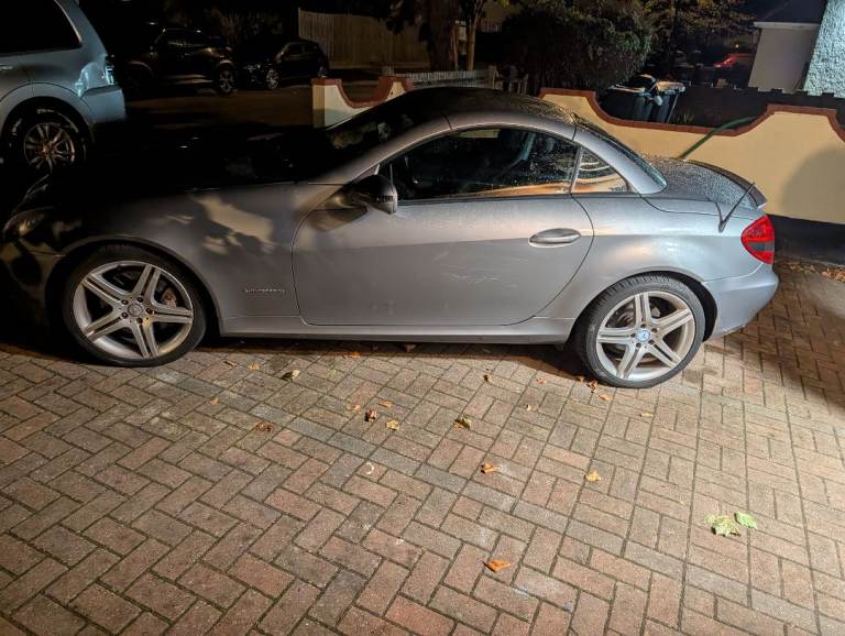 Mercedes-Benz, SLK, Convertible, 2010, Semi-Auto, 1796 (cc), 2 doors