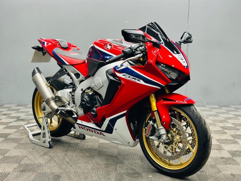 2018 Honda CBR CBR1000S1J2ED (18MY)  Petrol Manual