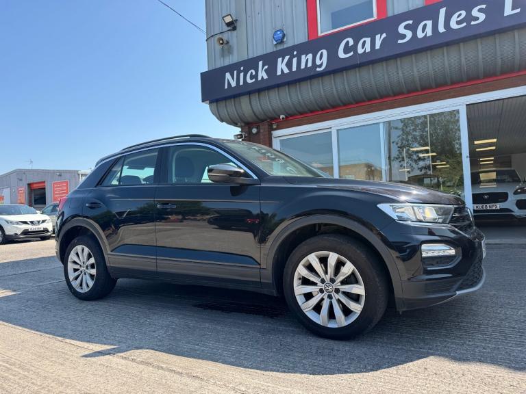 2019 Volkswagen T-Roc 2.0 TDI SE 5dr ++ ULEZ / DAB / BLUETOOTH / CLIMATE ++ HATCHBACK Diesel Manual