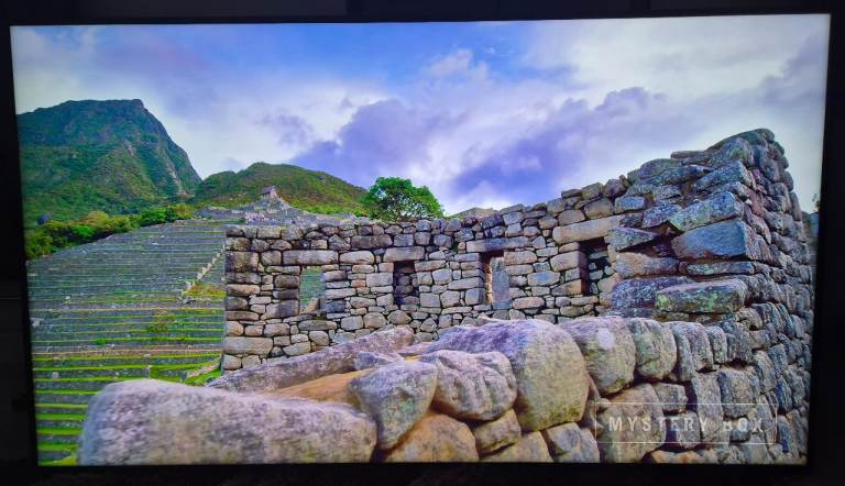 75" Samsung QM75R 4K Ultra HD HDR LED Display