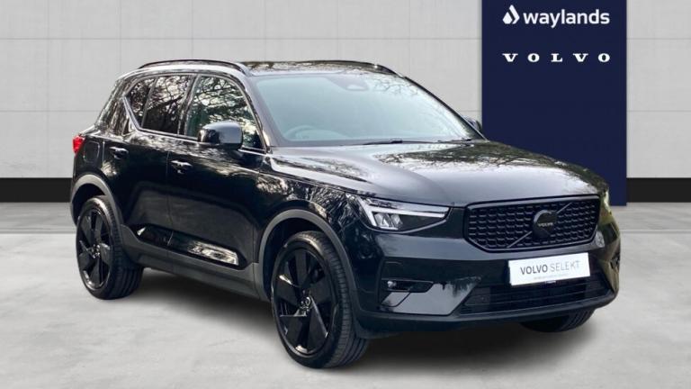 2025 Volvo XC40 Black Edition Plus, B4 Mild hybrid, Petrol Estate Petrol Automatic
