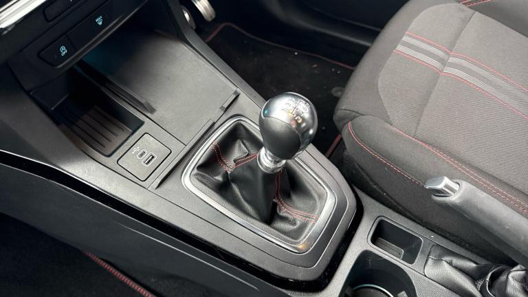 2024 Ford Puma 1.0 EcoBoost Hybrid mHEV ST-Line 5dr Petrol Hatchback Hatchback Petrol Manual