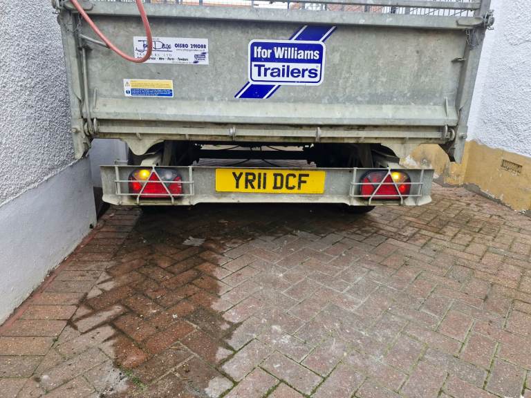 Ifor Williams TT3017 tipping trailer