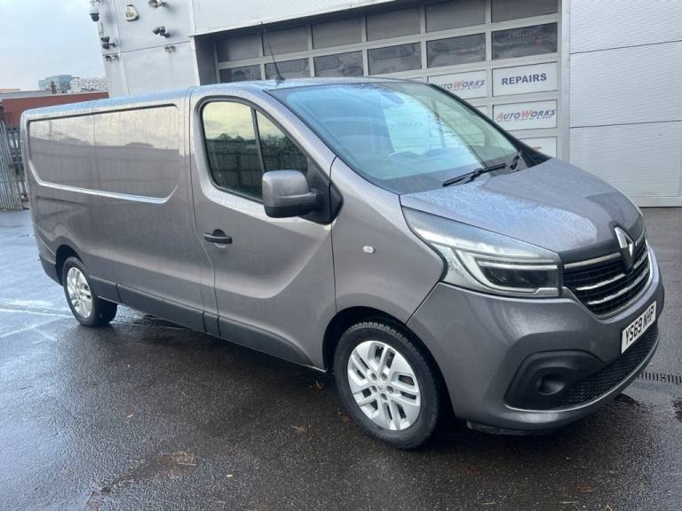 2019 Renault Trafic LL30 ENERGY dCi 120 Sport Nav Van PANEL VAN DIESEL Manual