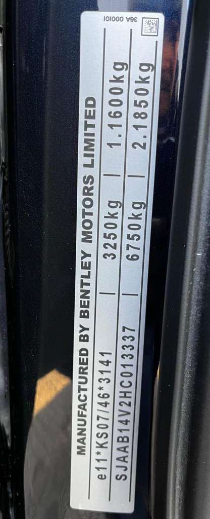 BREAKING BENTLEY BENTAYGA W12 AUTOMATIC 8 SPEED 6.0 PETROL 2018