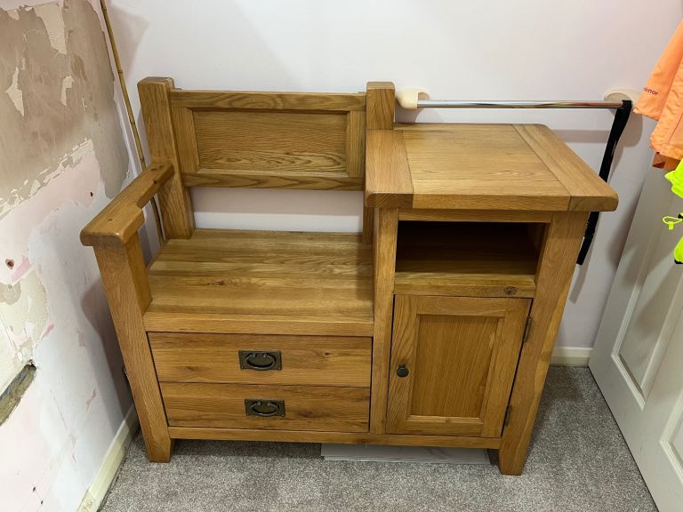 Telephone Seat / Table