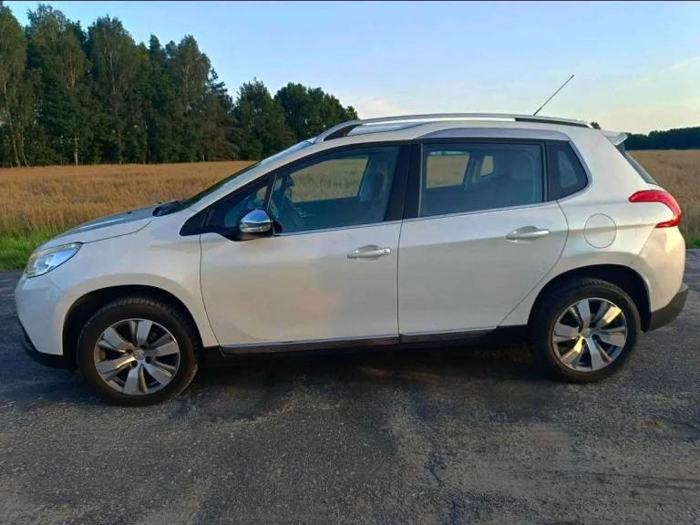 Peugeot, 2008, Hatchback, 2016, Manual, 1199 (cc), 5 doors