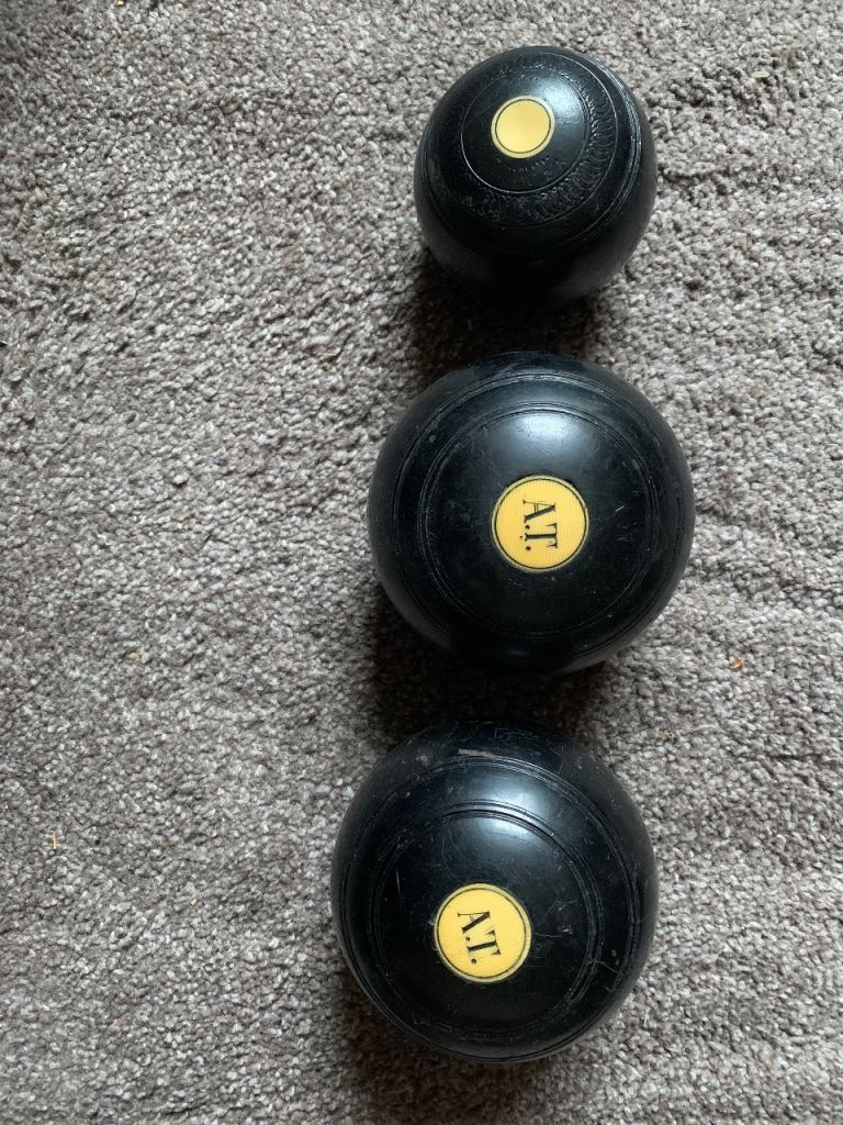 Crown green bowls 2 sets 1 jack. Manchester area