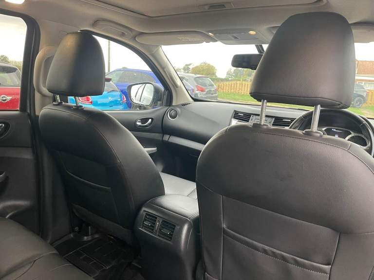 NISSAN NAVARA 2.3 dCi Off-Roader AT32 2019