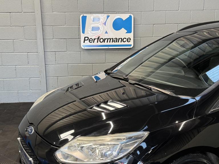 FORD FOCUS 2.0 T EcoBoost ST-3 Black Manual Petrol 2013