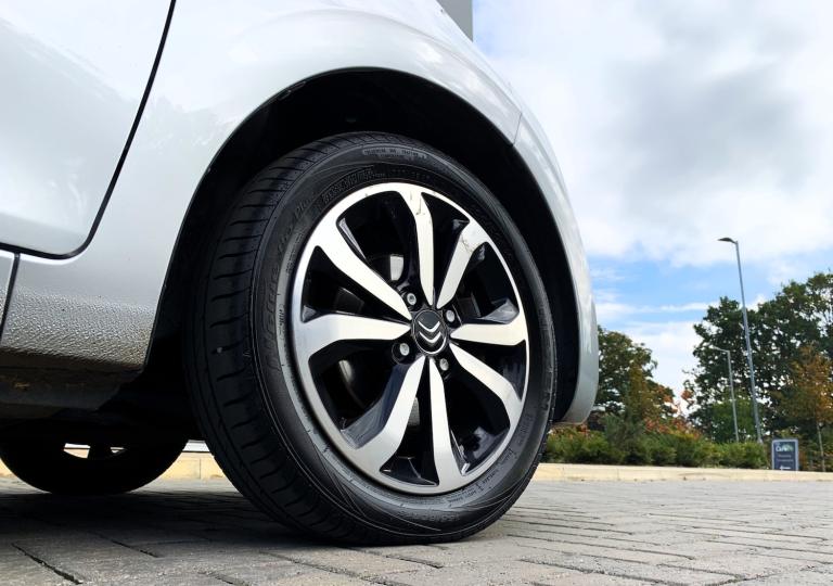 2020 Citroen C1 1.0 VTi 72 FLAIR 5 DOOR AMAZING SPEC GREAT STARTER CAR CHEAP INSURANCE !!! HATCHB...