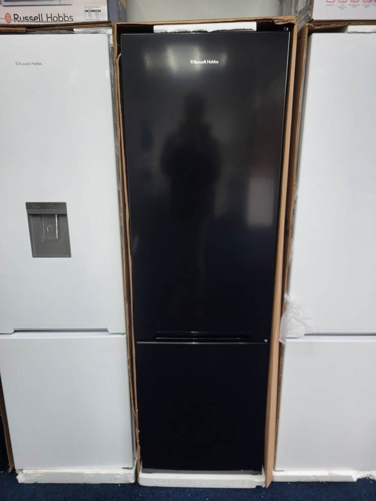 image for Russell Hobbs RH180FF541E1B 70/30 Freestanding Fridge Freezer in Black