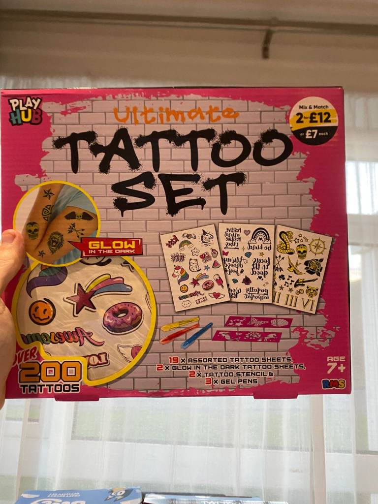 Kids tattoo set