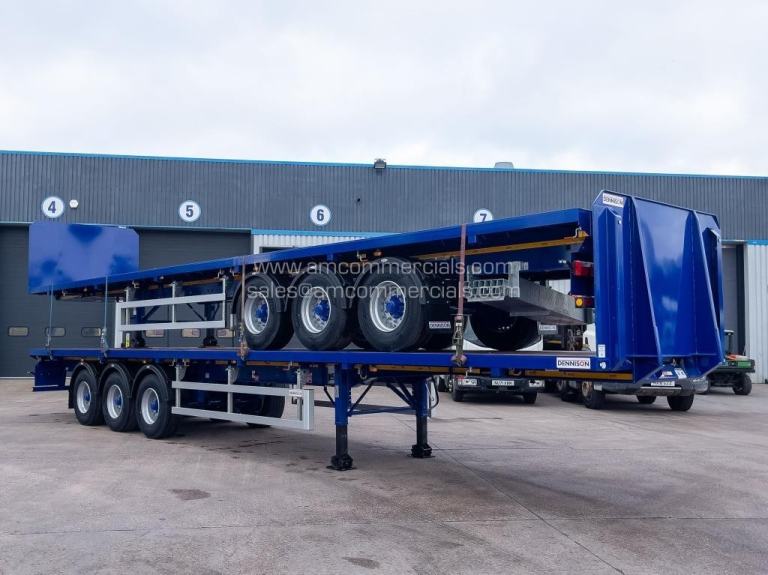 DENNISON FLATBED TRI AXLE TRAILER