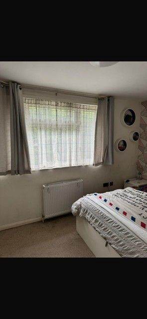 ALL BIILS INCLUDED- DOUBLE ROOM TO RENT