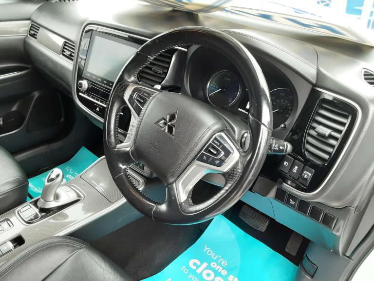 2020 Mitsubishi Outlander 2.4 PHEV Dynamic 5dr Auto ESTATE PETROL/ELECTRIC Automatic