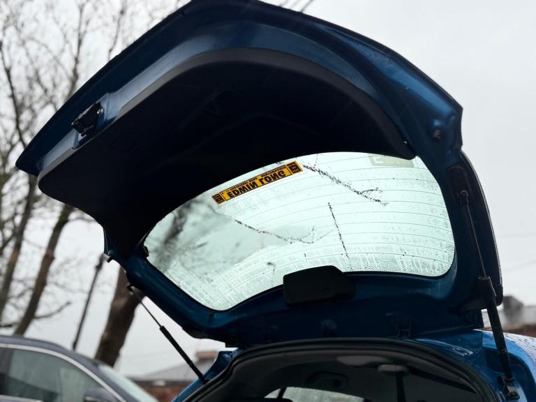 2010 Toyota Yaris 1.33 Dual VVT-i TR Euro 4 (s/s) 5dr HATCHBACK Petrol Manual