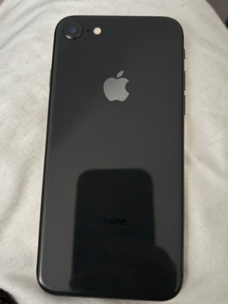 Jailbroken iPhone 8