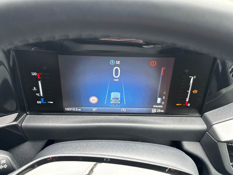 2024 Ford Tourneo Custom Family Wheelchair Accessible Vehicle 